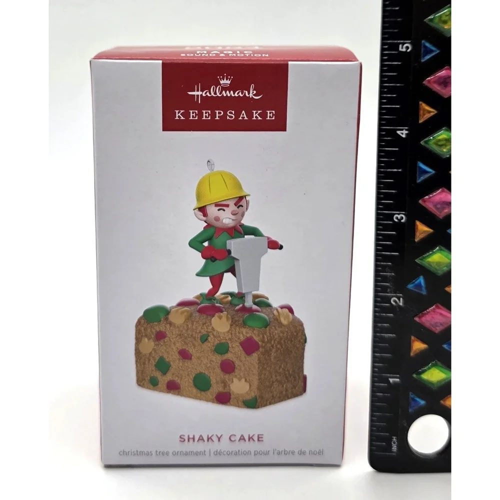 2024 Hallmark Shaky Cake Elf‎ Fruitcake Magic Sound Keepsake Ornament New
